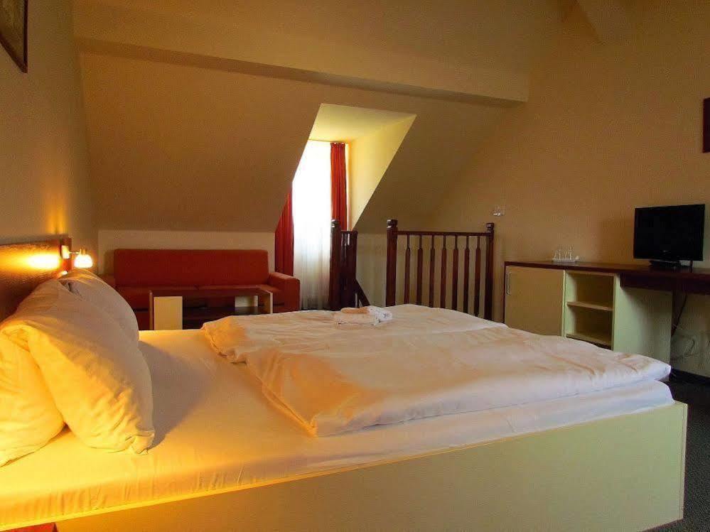 Aparthotel Ochsendorf Horní Blatná Kültér fotó
